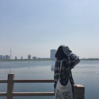 雷哈奇照片
